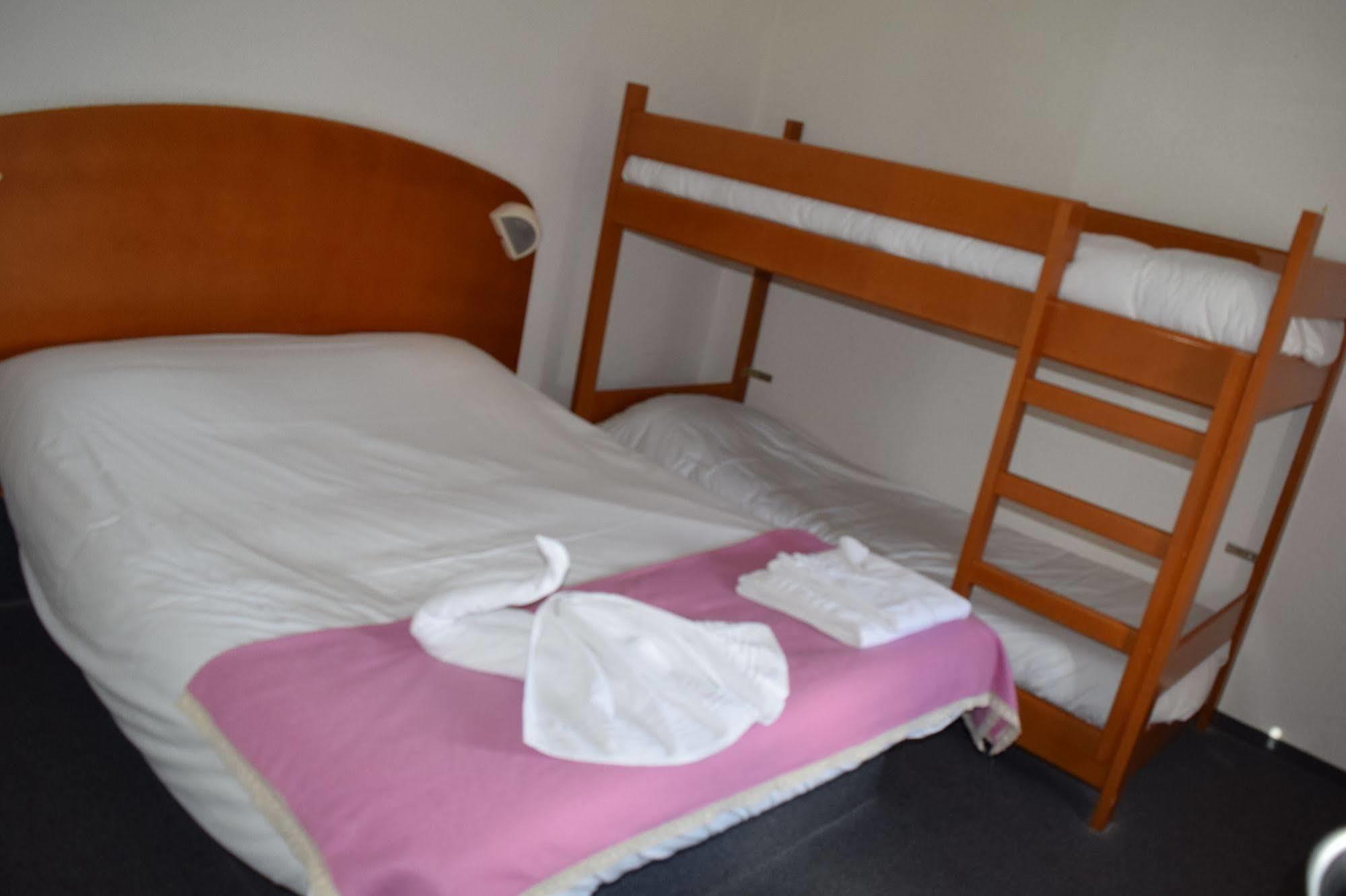 Quick Palace Saint Brieuc Tregueux Екстериор снимка