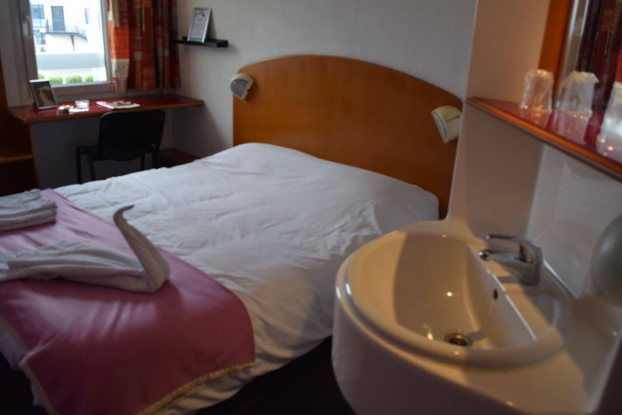 Quick Palace Saint Brieuc Tregueux Екстериор снимка