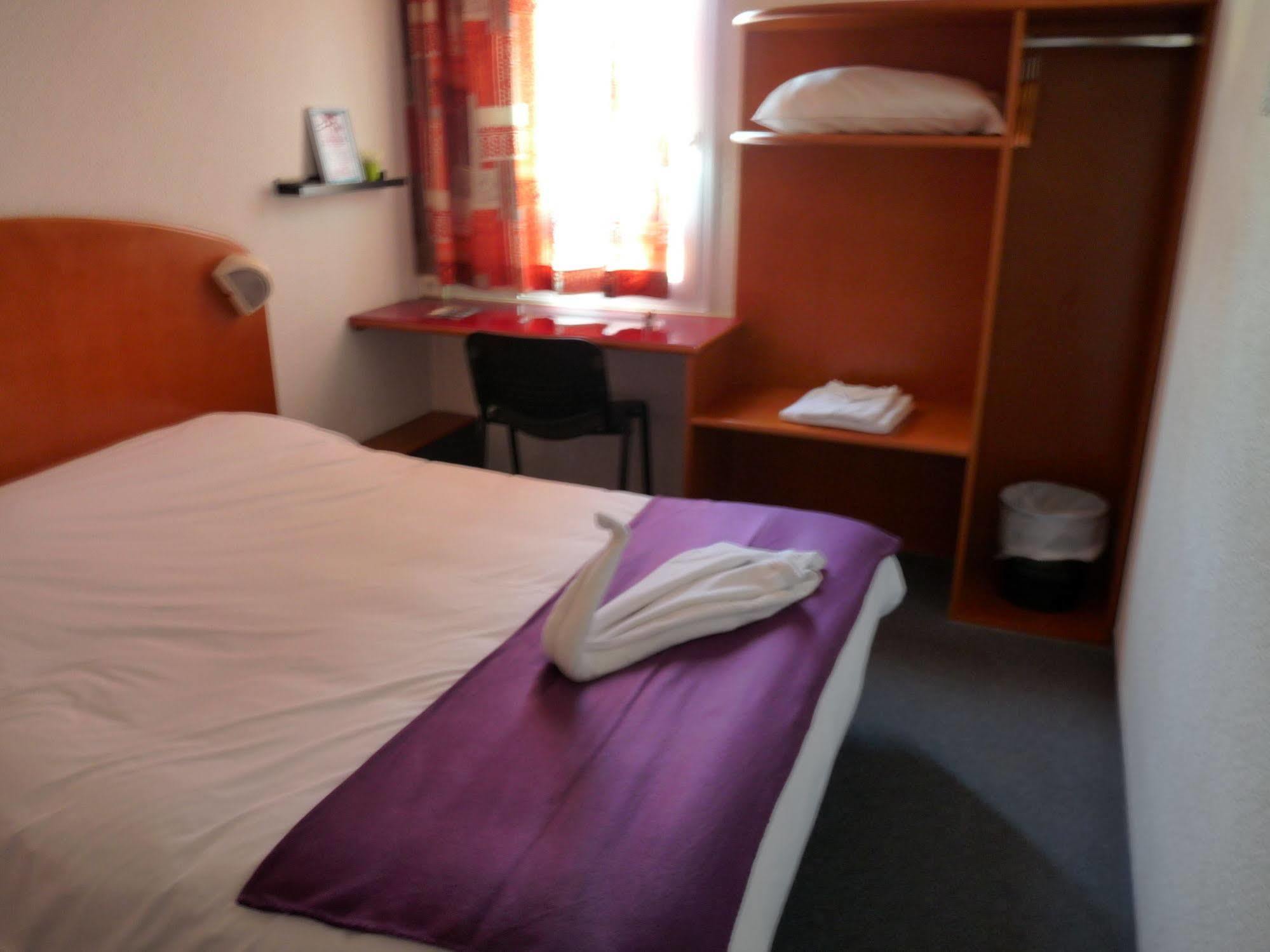 Quick Palace Saint Brieuc Tregueux Екстериор снимка