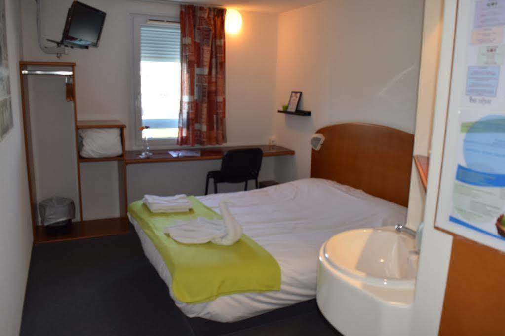 Quick Palace Saint Brieuc Tregueux Екстериор снимка